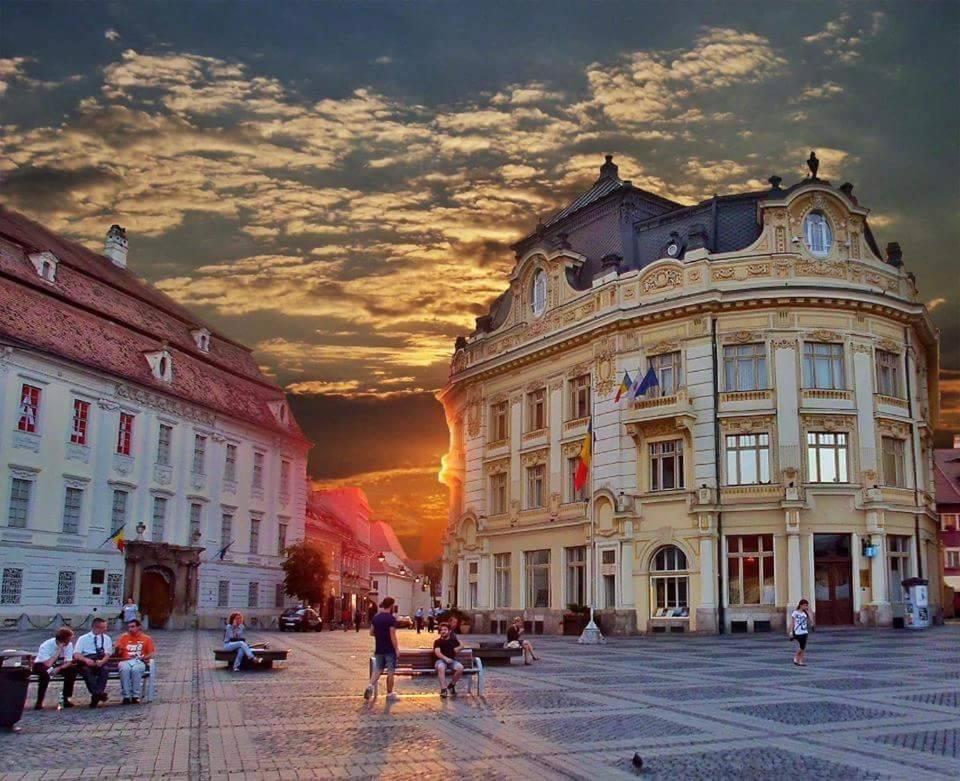 Cozy Residence Sibiu Buitenkant foto